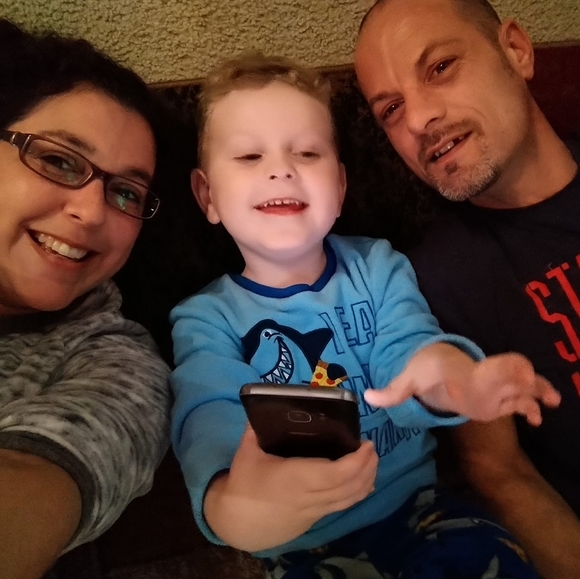 Meet your Posher, Shannon - Picture 1 of 2